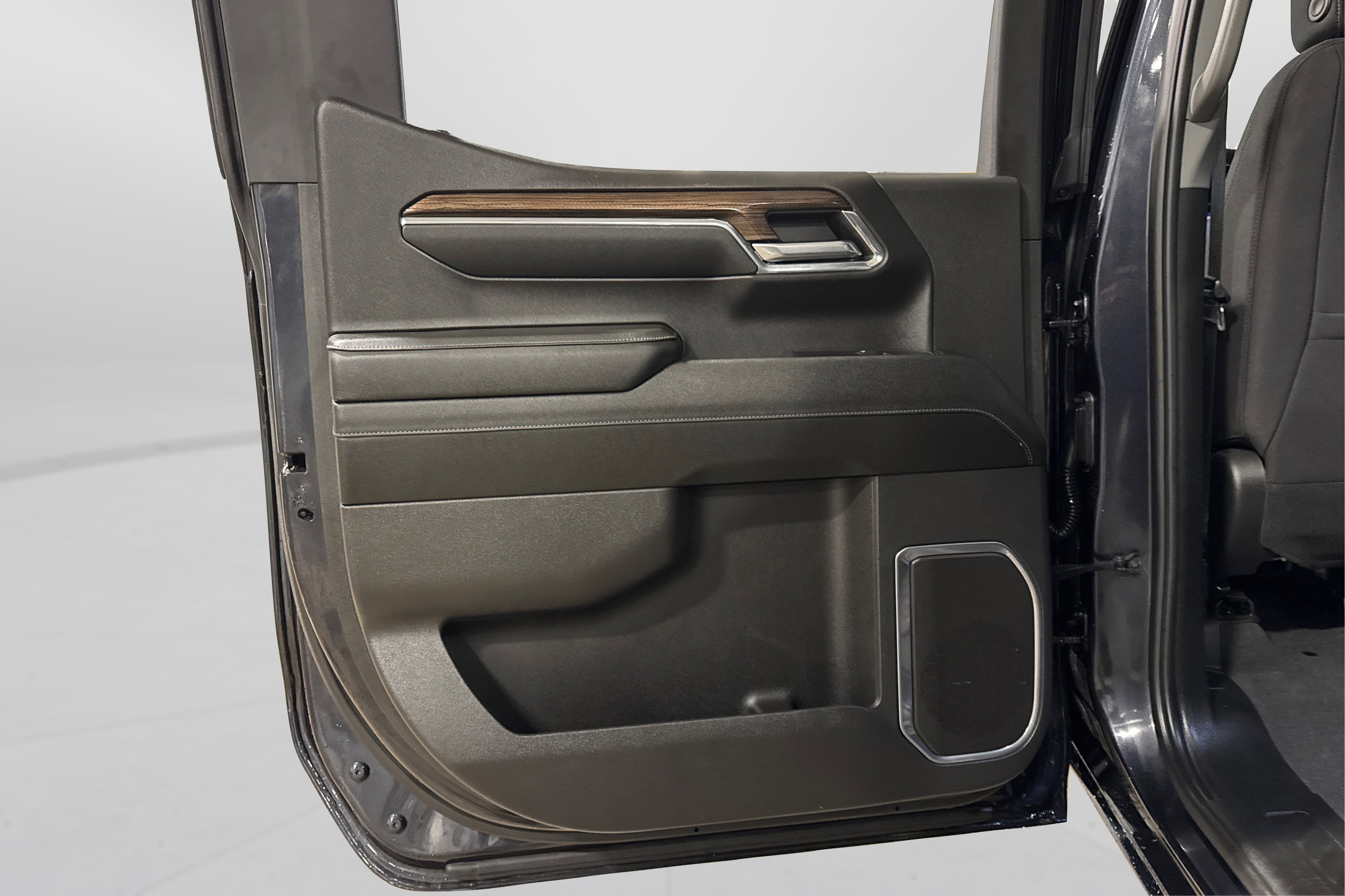 Used 2024 Chevrolet Silverado 1500 RST image 36