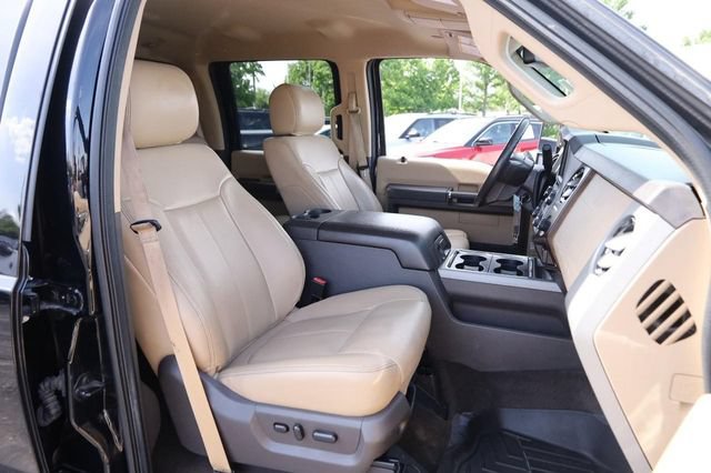 Used 2016 Ford F250 Lariat w/ Chrome Package AWD/4WD image 25