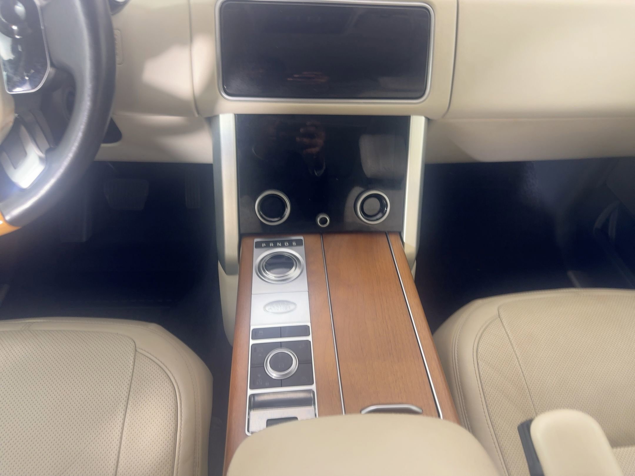 Used 2019 Land Rover Range Rover HSE image 20