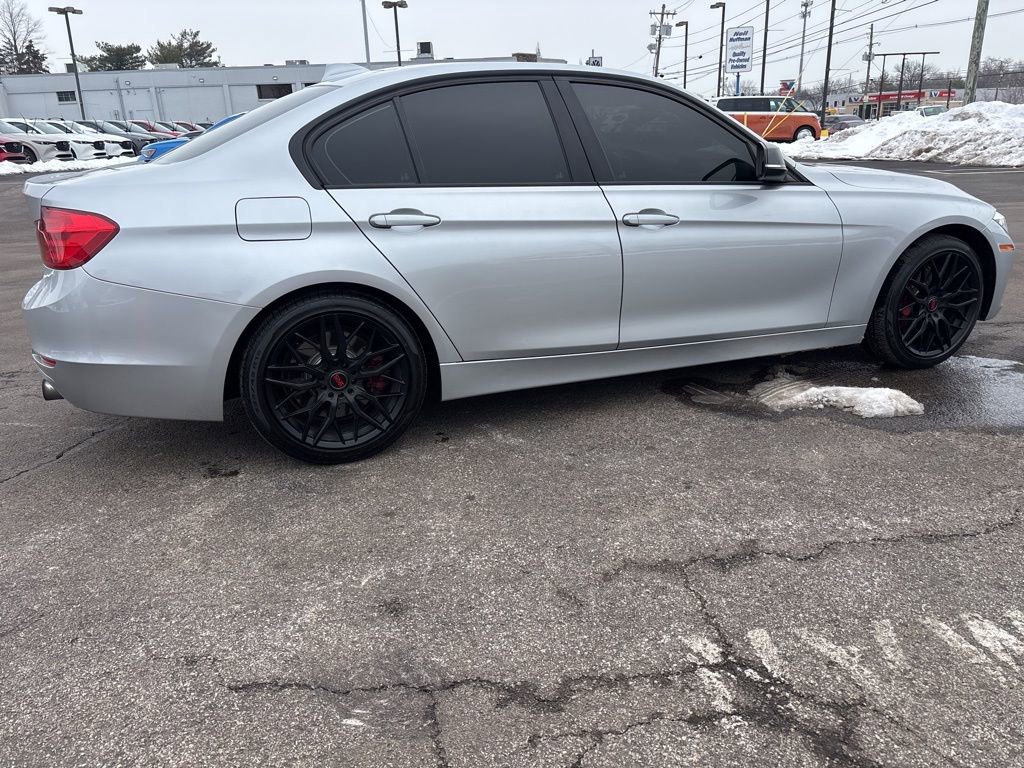 Used 2013 BMW 335i xDrive Sedan image 8