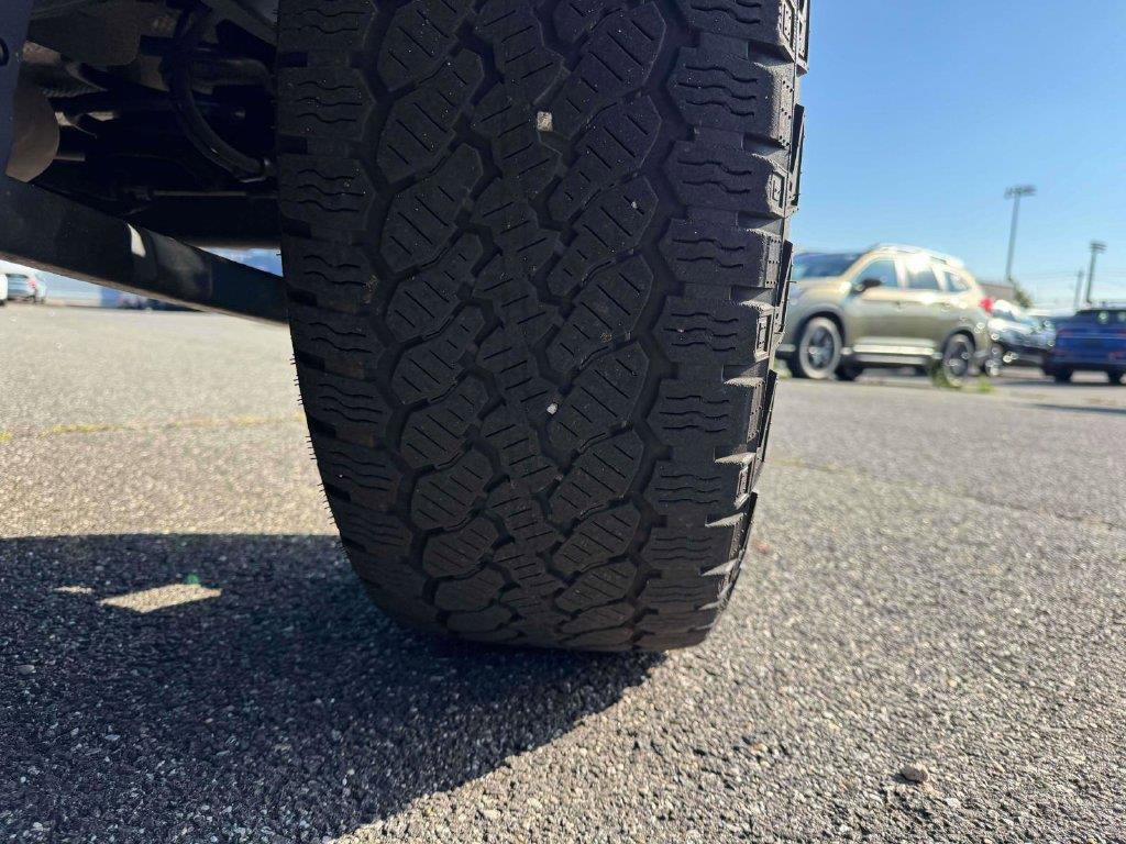 Used 2024 Jeep Wrangler High Altitude AWD/4WD image 14