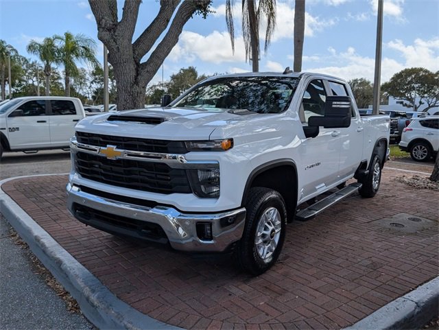 Certified 2025 Chevrolet Silverado 2500 LT w/ Safety Package image 3
