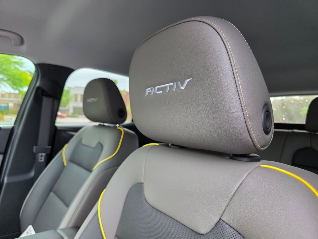 New 2026 Chevrolet Trax ACTIV FWD image 9