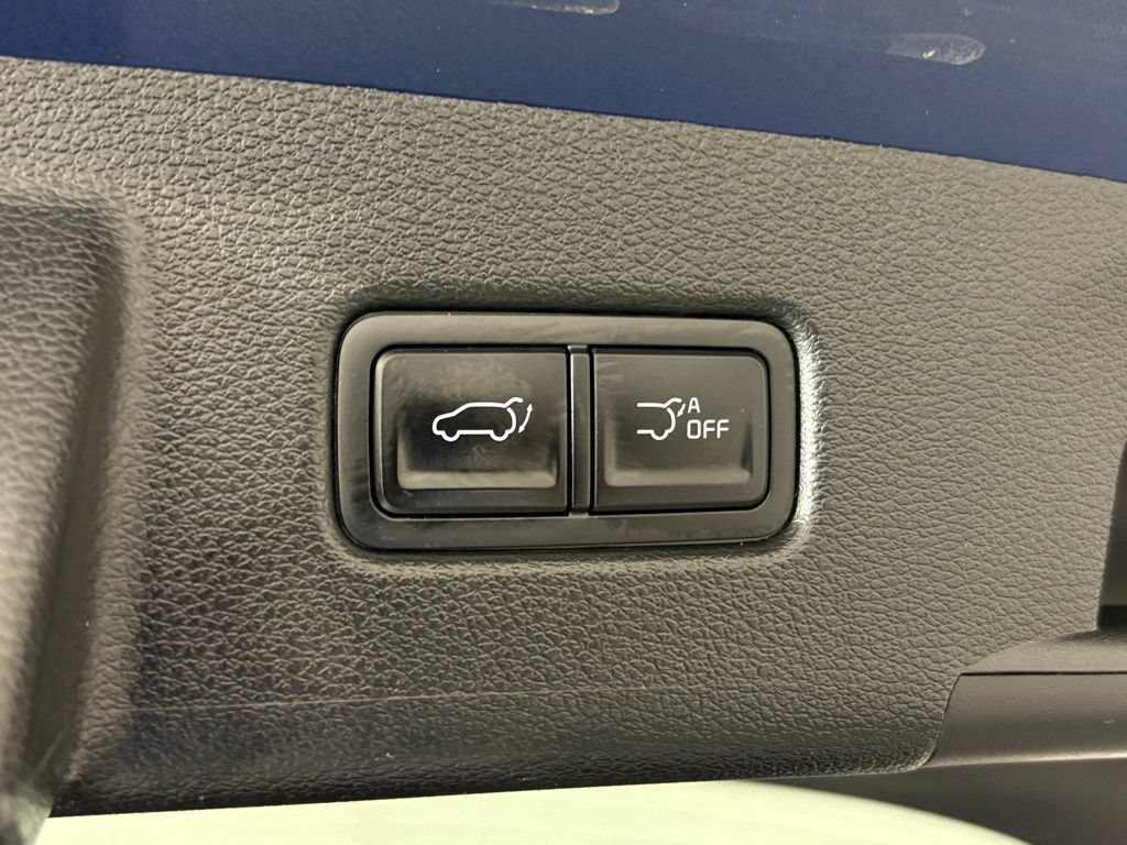 Used 2023 Kia Telluride EX w/ EX Captain's Chair Package FWD image 40