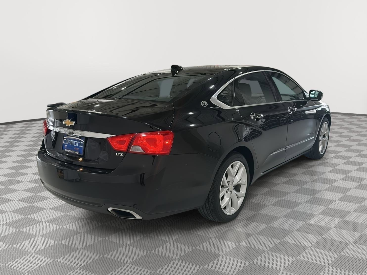 Used 2016 Chevrolet Impala LTZ FWD image 5