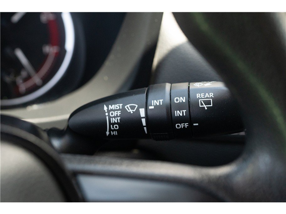 Used 2024 Toyota RAV4 XLE FWD image 16