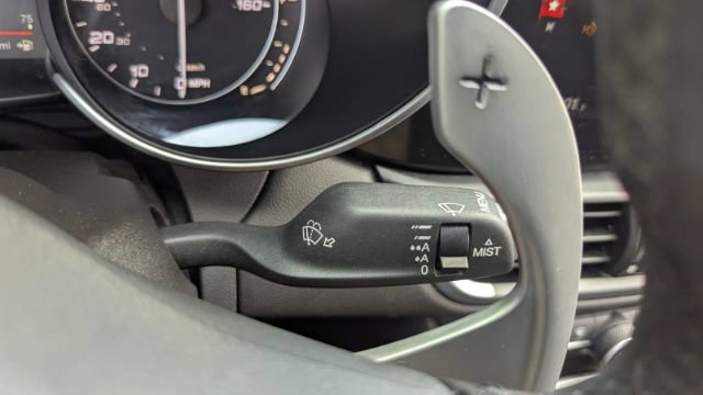 Used 2019 Alfa Romeo Giulia Ti Sport w/ Quick Order Package 22S Sport AWD/4WD image 28