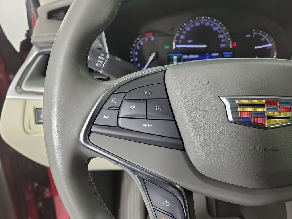 Used 2019 Cadillac XT5 Luxury image 22