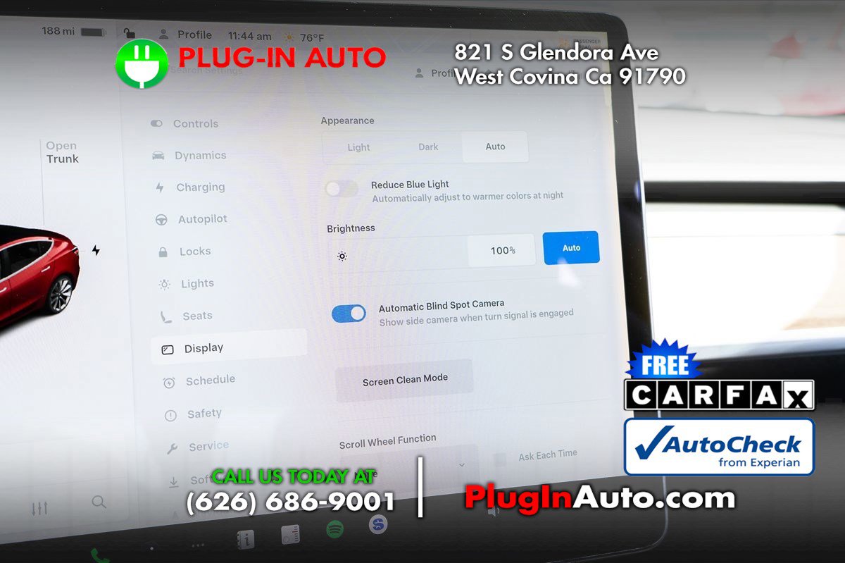 Used 2018 Tesla Model 3 Mid Range image 27