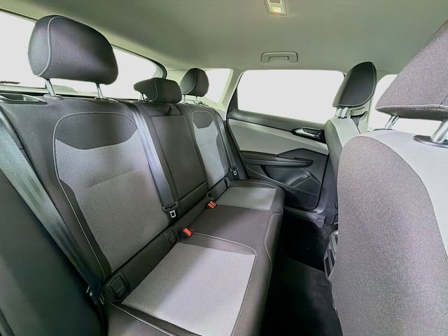 Used 2024 Volkswagen Taos S image 27