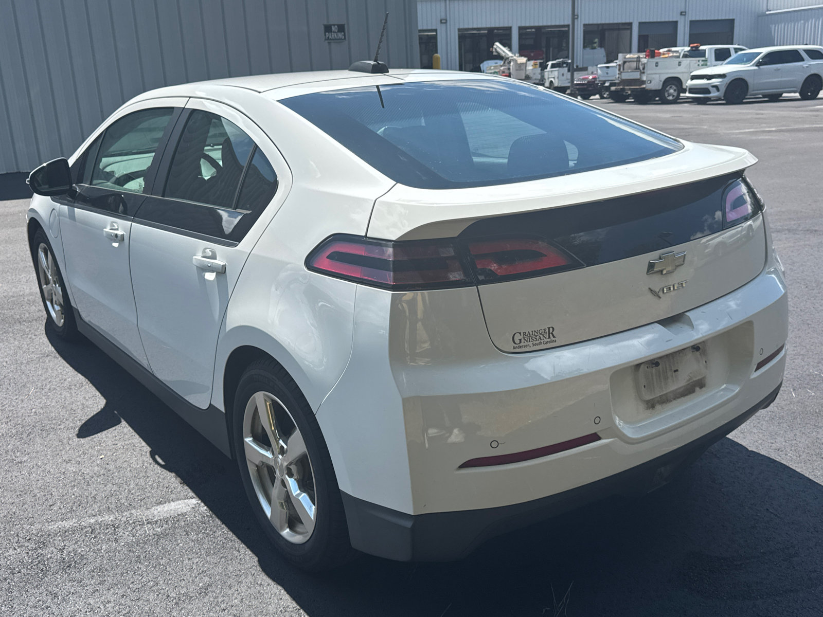 Used 2015 Chevrolet Volt Premium w/ Premium Trim Package FWD image 7