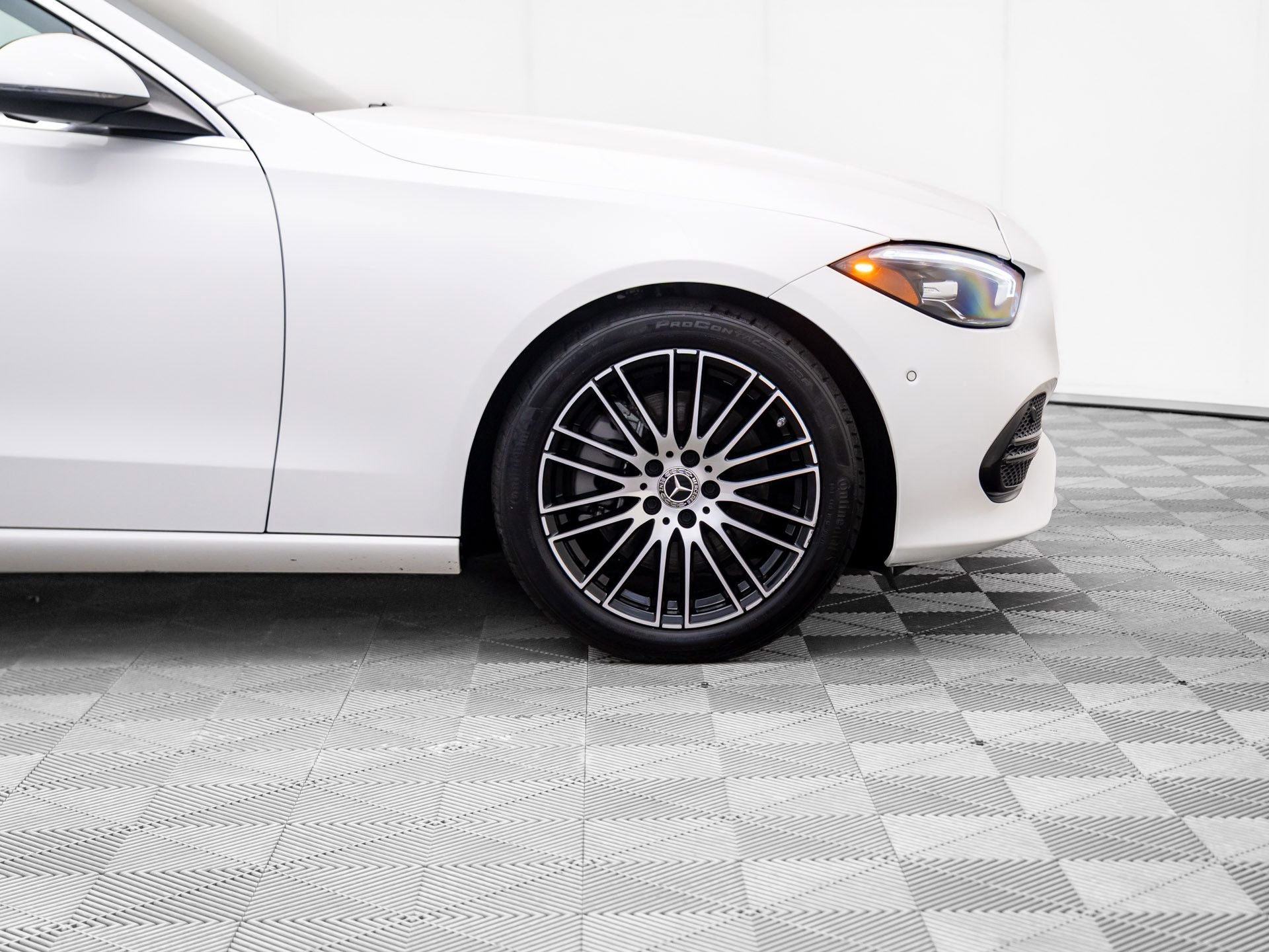 Certified 2023 Mercedes-Benz C 300 4MATIC Sedan image 35