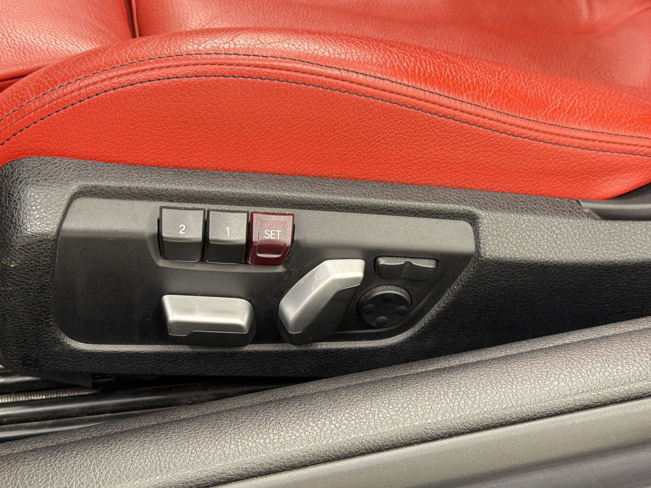 Used 2019 BMW 440i Convertible image 14