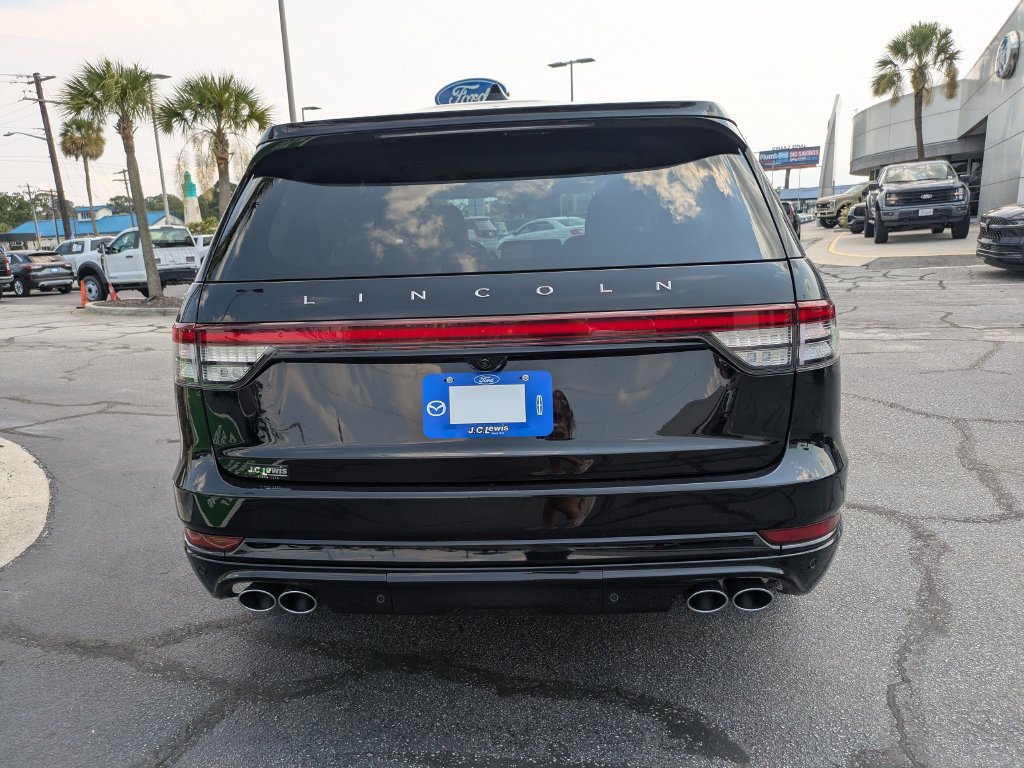 New 2026 Lincoln Aviator Reserve w/ Luxury Package RWD image 5