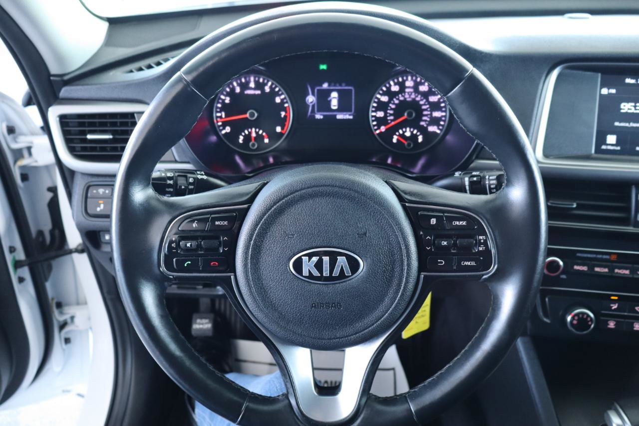 Used 2018 Kia Optima S w/ 18" Alloy Wheels Package image 22