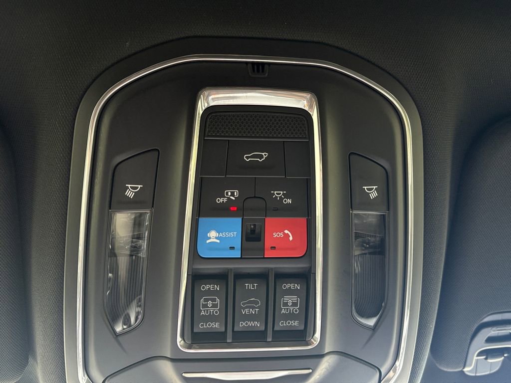 New 2026 Jeep Grand Wagoneer 2WD w/ Premium Group I image 27