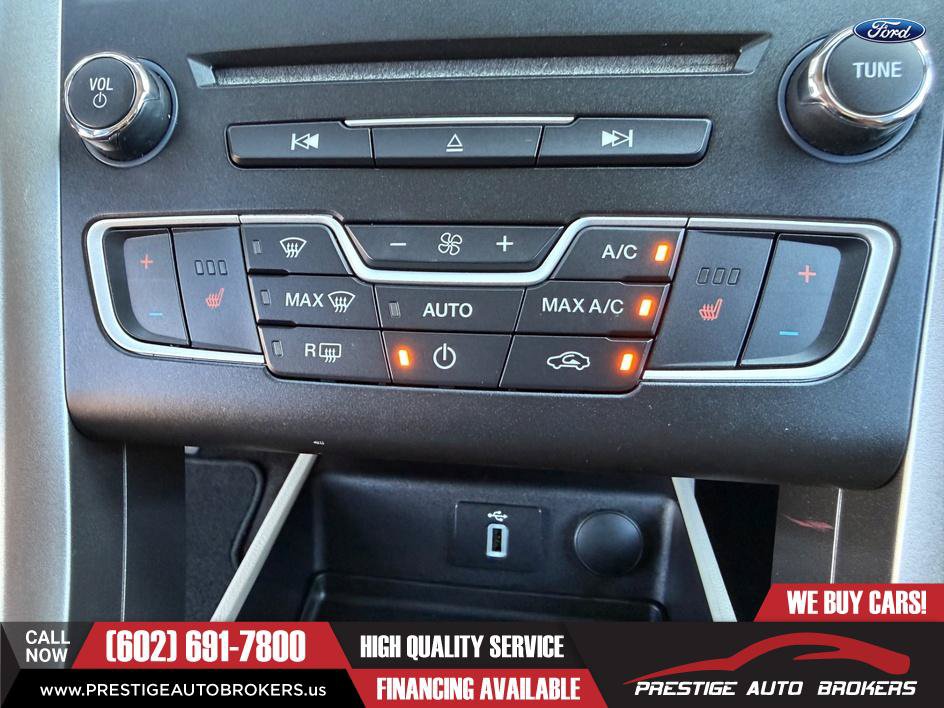 Used 2018 Ford Fusion Energi SE FWD image 33