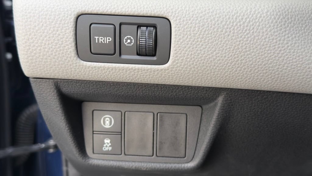 Used 2020 Honda Accord LX image 30