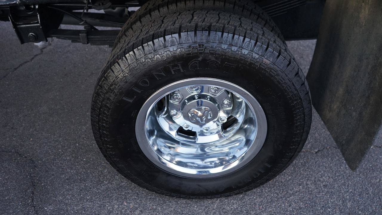 Used 2022 RAM 3500 Tradesman w/ Chrome Appearance Group AWD/4WD image 26