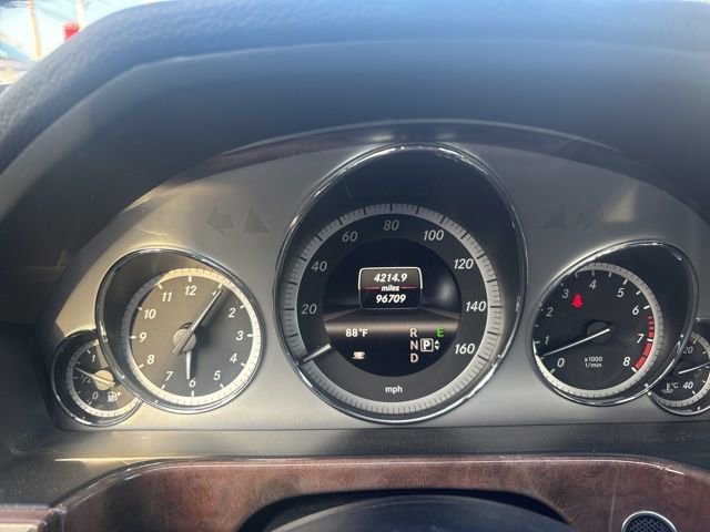 Used 2013 Mercedes-Benz E 350 4MATIC Sedan image 18