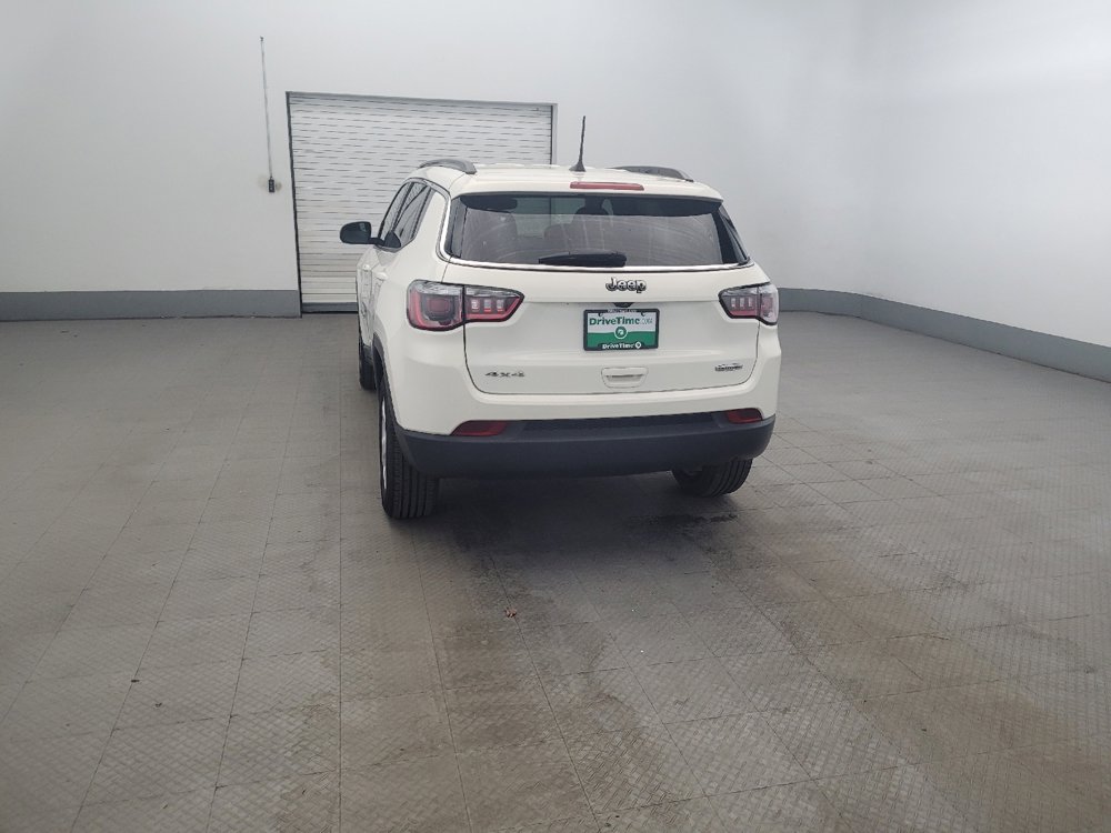 Used 2020 Jeep Compass Latitude AWD/4WD image 6