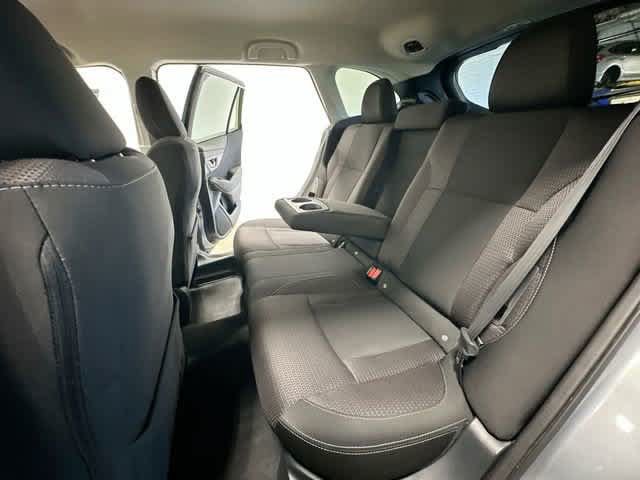 Certified 2024 Subaru Outback Premium AWD/4WD image 18