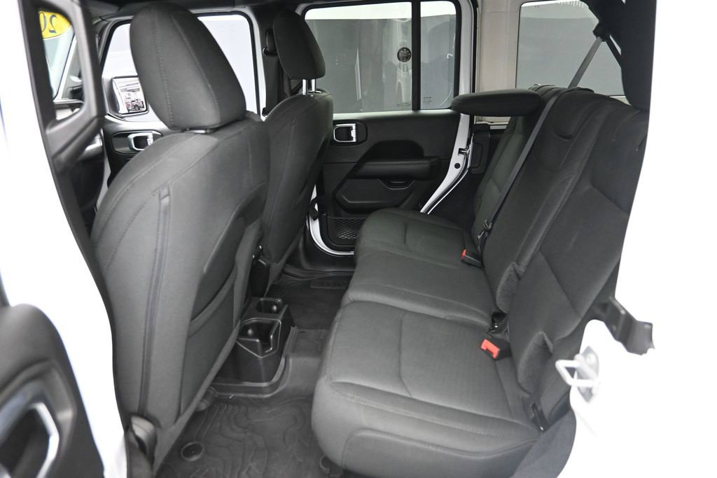 Used 2022 Jeep Wrangler Unlimited Sahara w/ Cold Weather Group AWD/4WD image 12