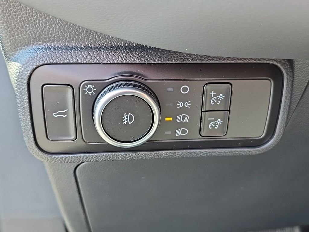 New 2026 Ford Explorer Active w/ Active Comfort Package image 19