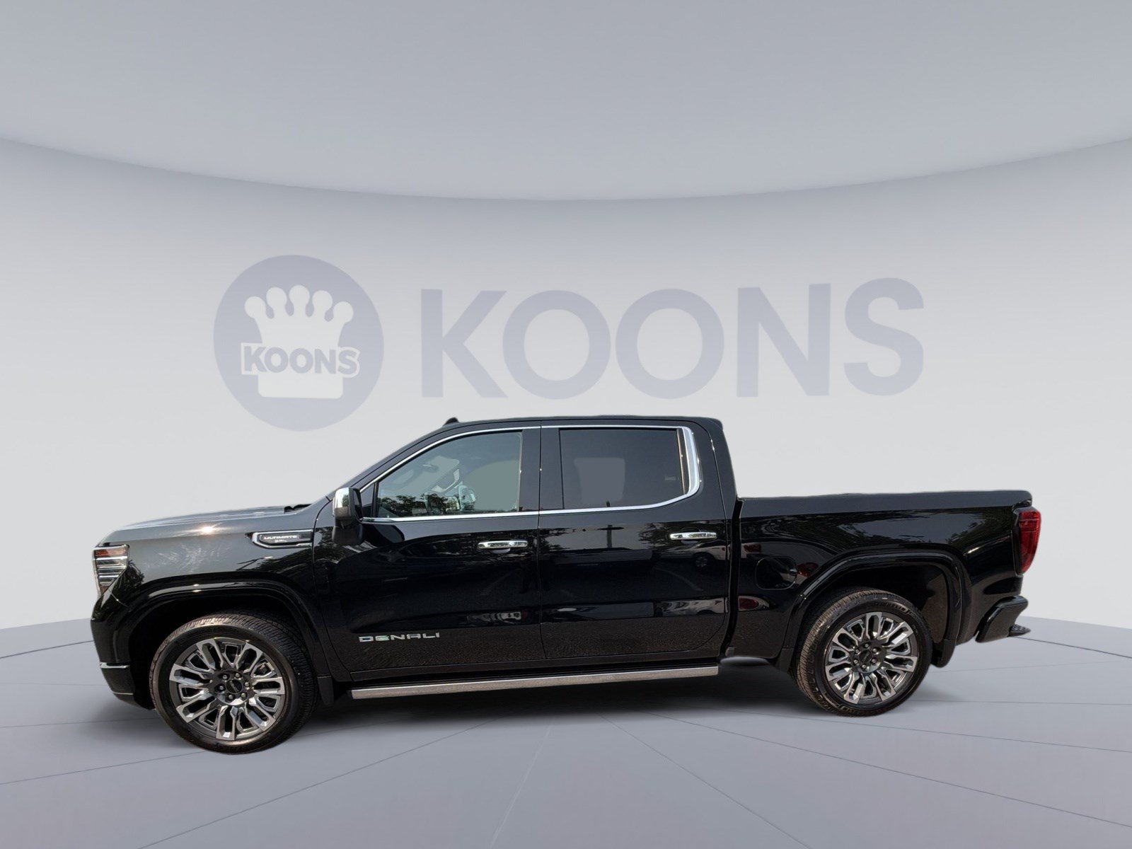 Used 2024 GMC Sierra 1500 Denali Ultimate AWD/4WD image 2