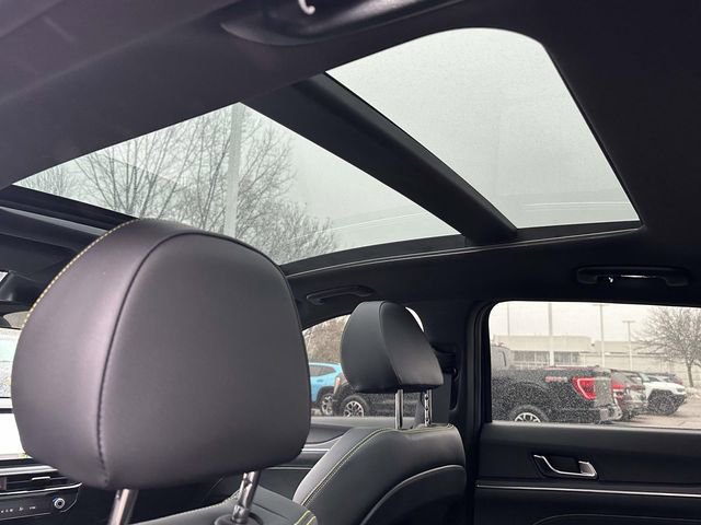 Used 2025 Kia K5 GT w/ GT1 Package image 20