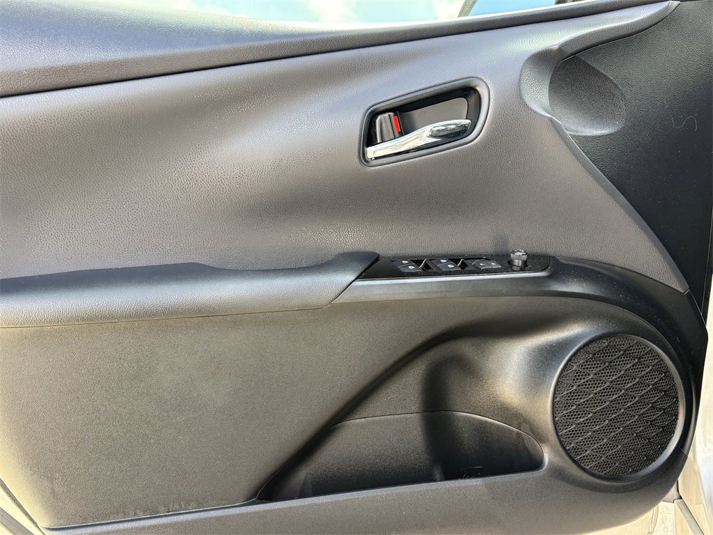 Used 2018 Toyota Prius Four image 10