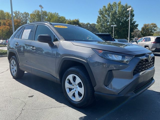 Used 2020 Toyota RAV4 LE FWD image 5