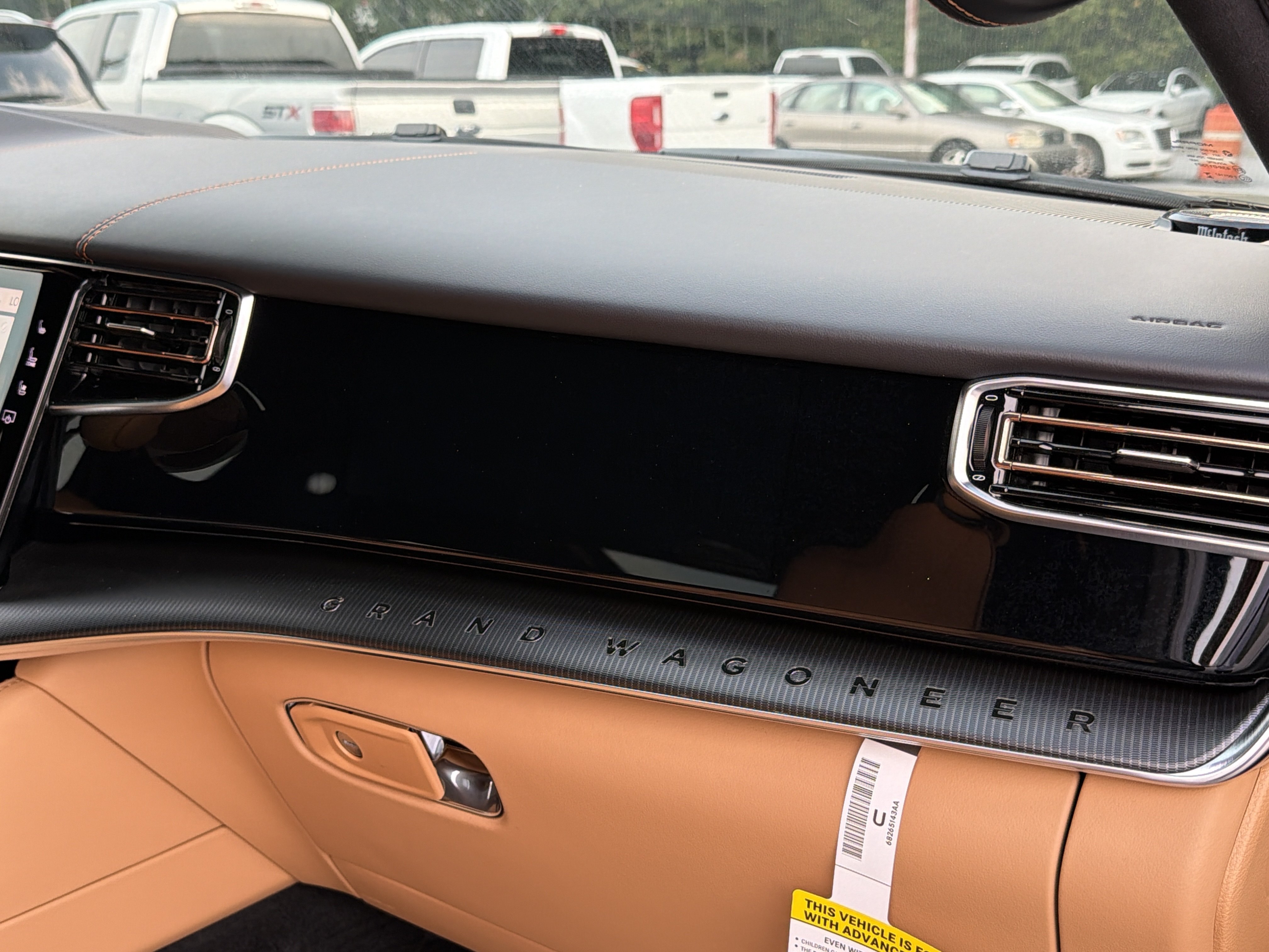 New 2026 Jeep Grand Wagoneer Summit AWD/4WD image 14