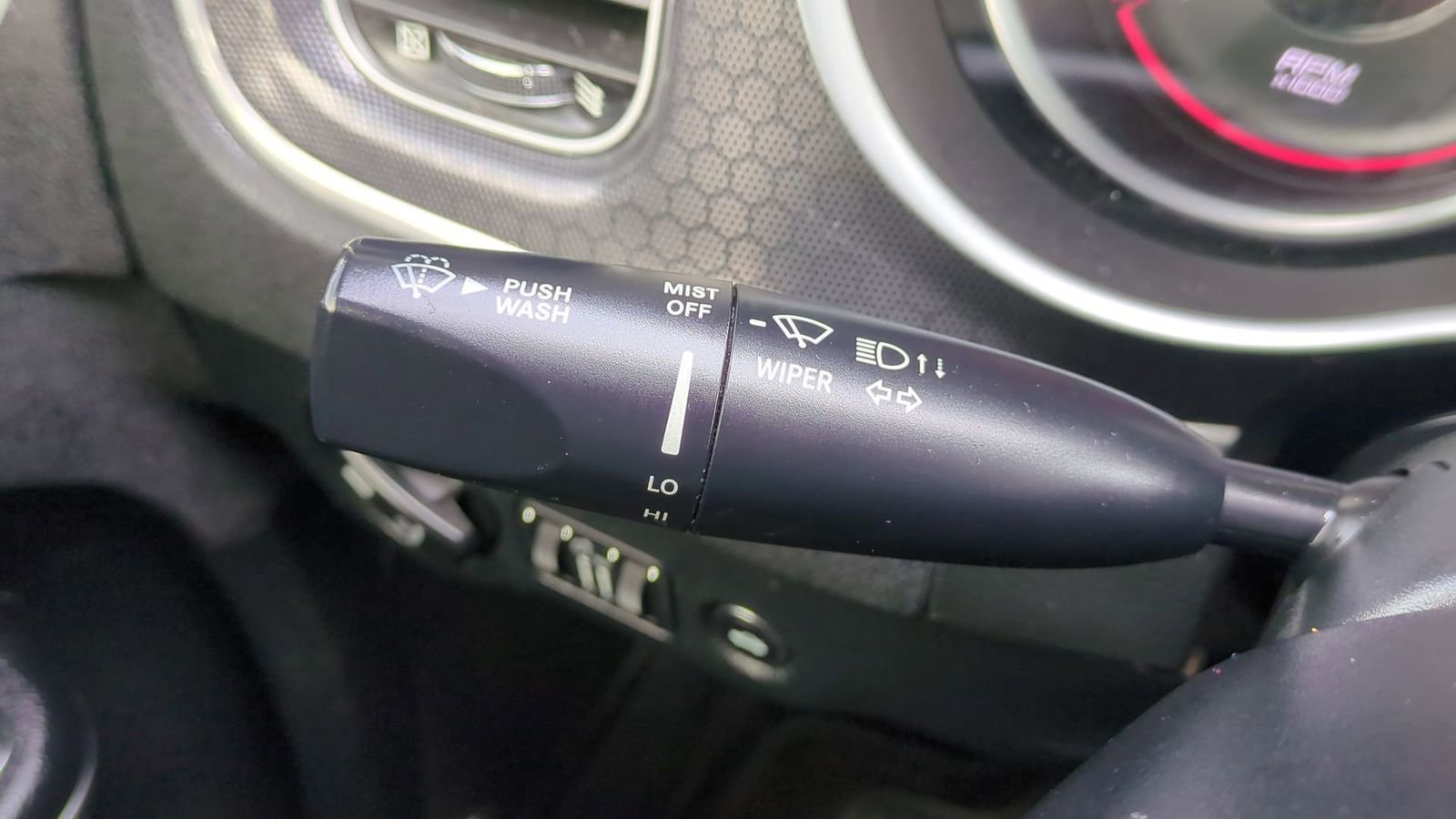 Used 2018 Dodge Charger GT image 30