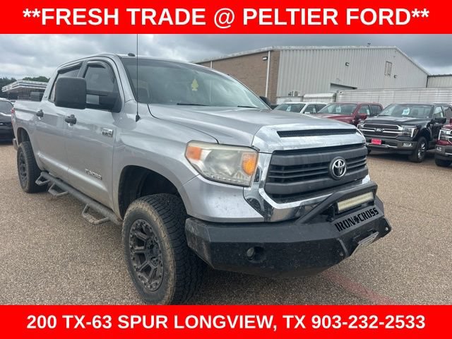 Used 2015 Toyota Tundra SR5 w/ SR5 Upgrade Package AWD/4WD image 1