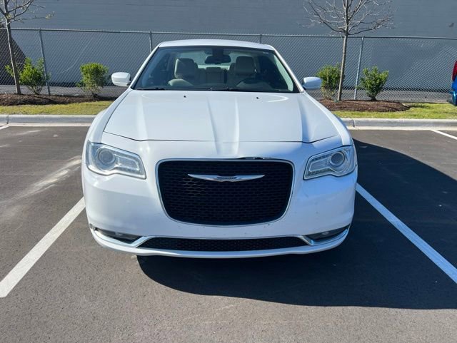 Used 2016 Chrysler 300 Limited w/ Driver Convenience Group AWD/4WD image 2