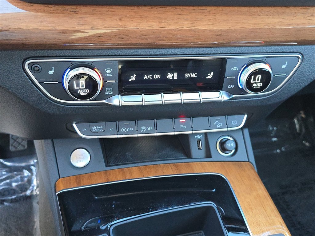 Certified 2023 Audi Q5 2.0T Premium w/ Convenience Package image 27