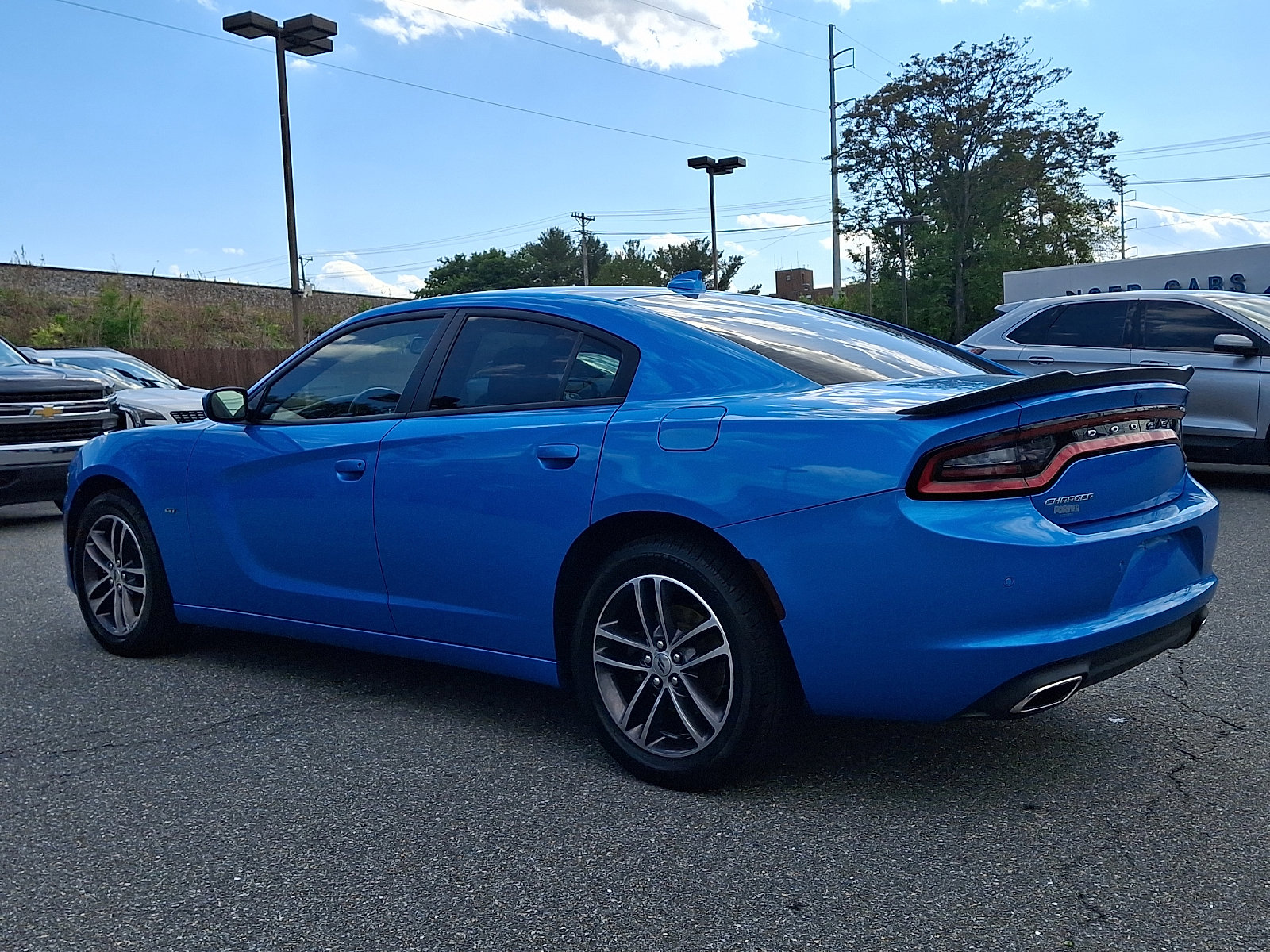 Used 2018 Dodge Charger GT AWD/4WD image 4