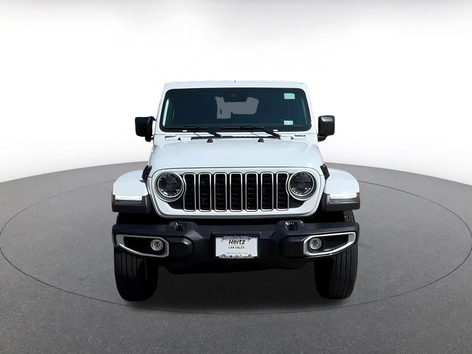 Used 2025 Jeep Wrangler Sahara image 4