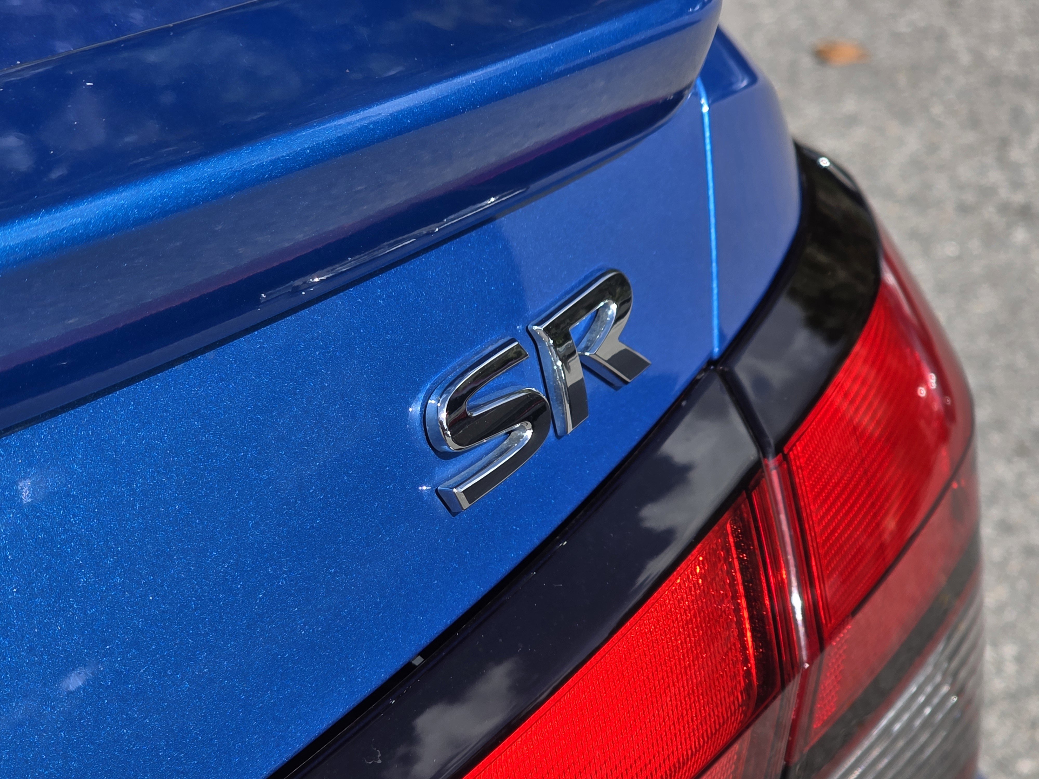 Used 2020 Nissan Versa SR w/ Convenience Package image 8