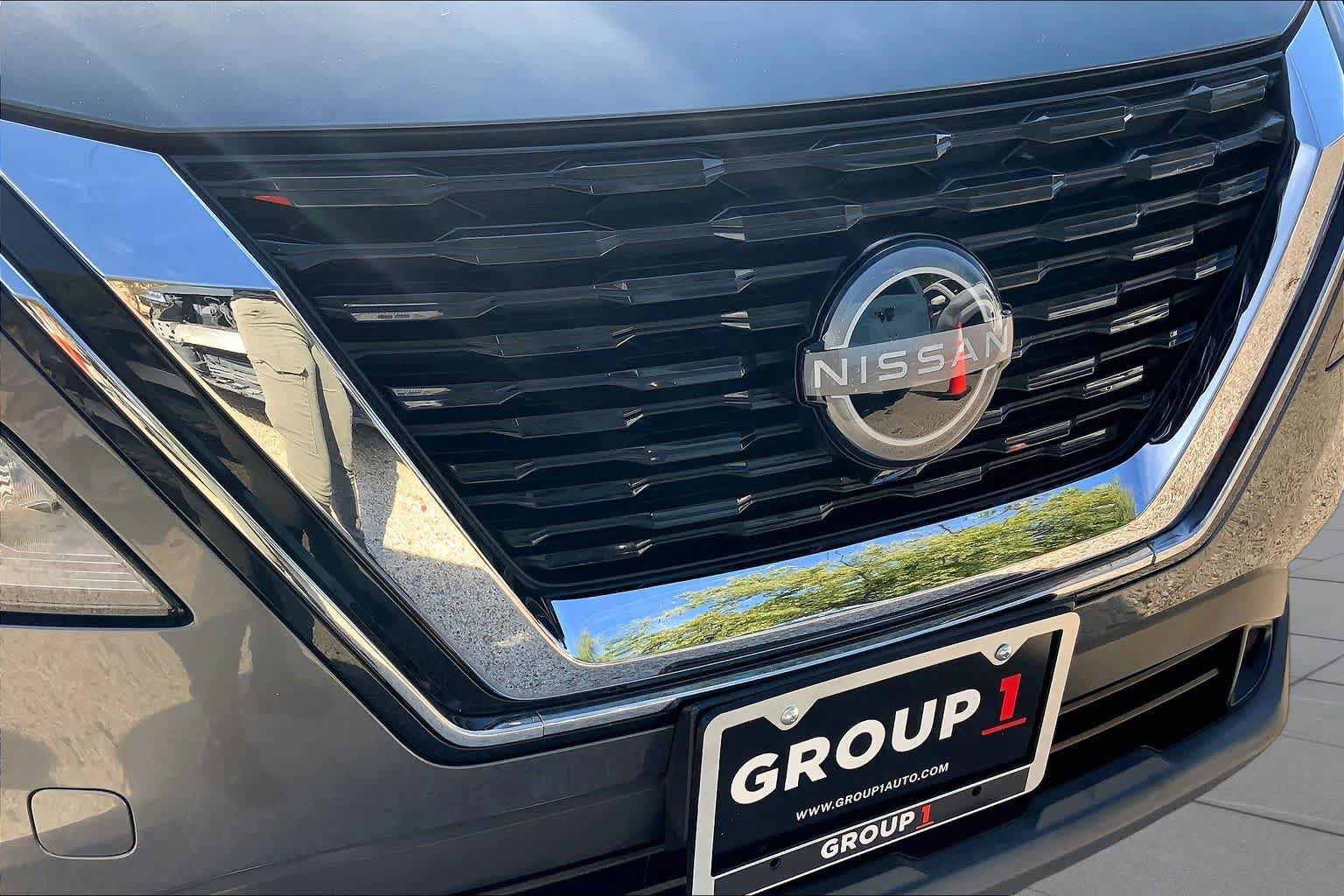Used 2023 Nissan Rogue SV w/ SV Premium B Package FWD image 28