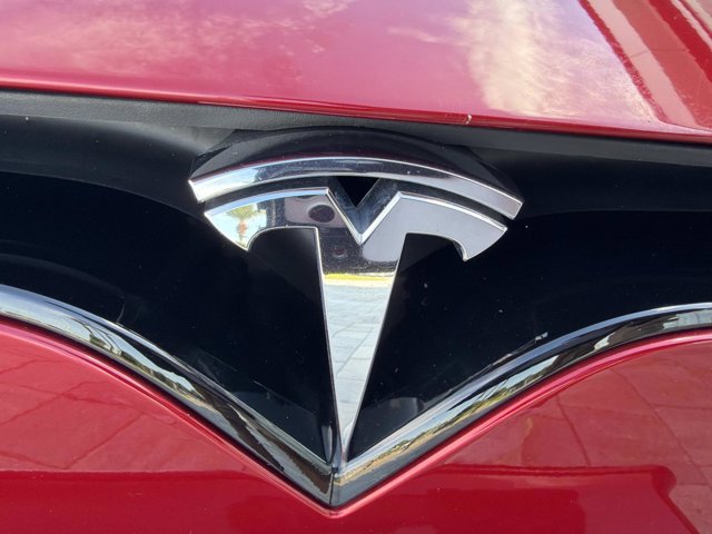 Used 2024 Tesla Model S Plaid AWD/4WD image 8