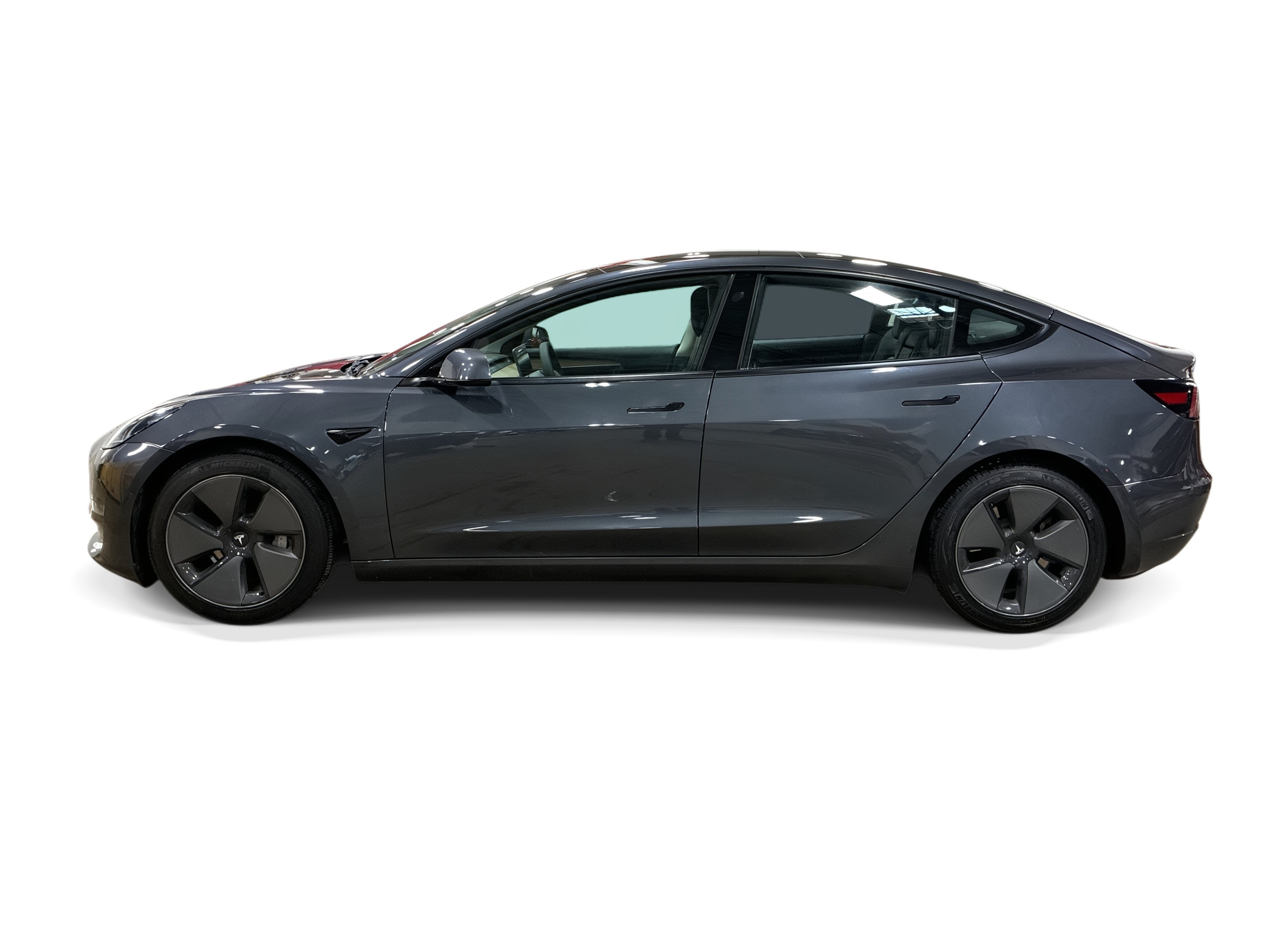 Certified 2021 Tesla Model 3 Standard Range Plus RWD image 3