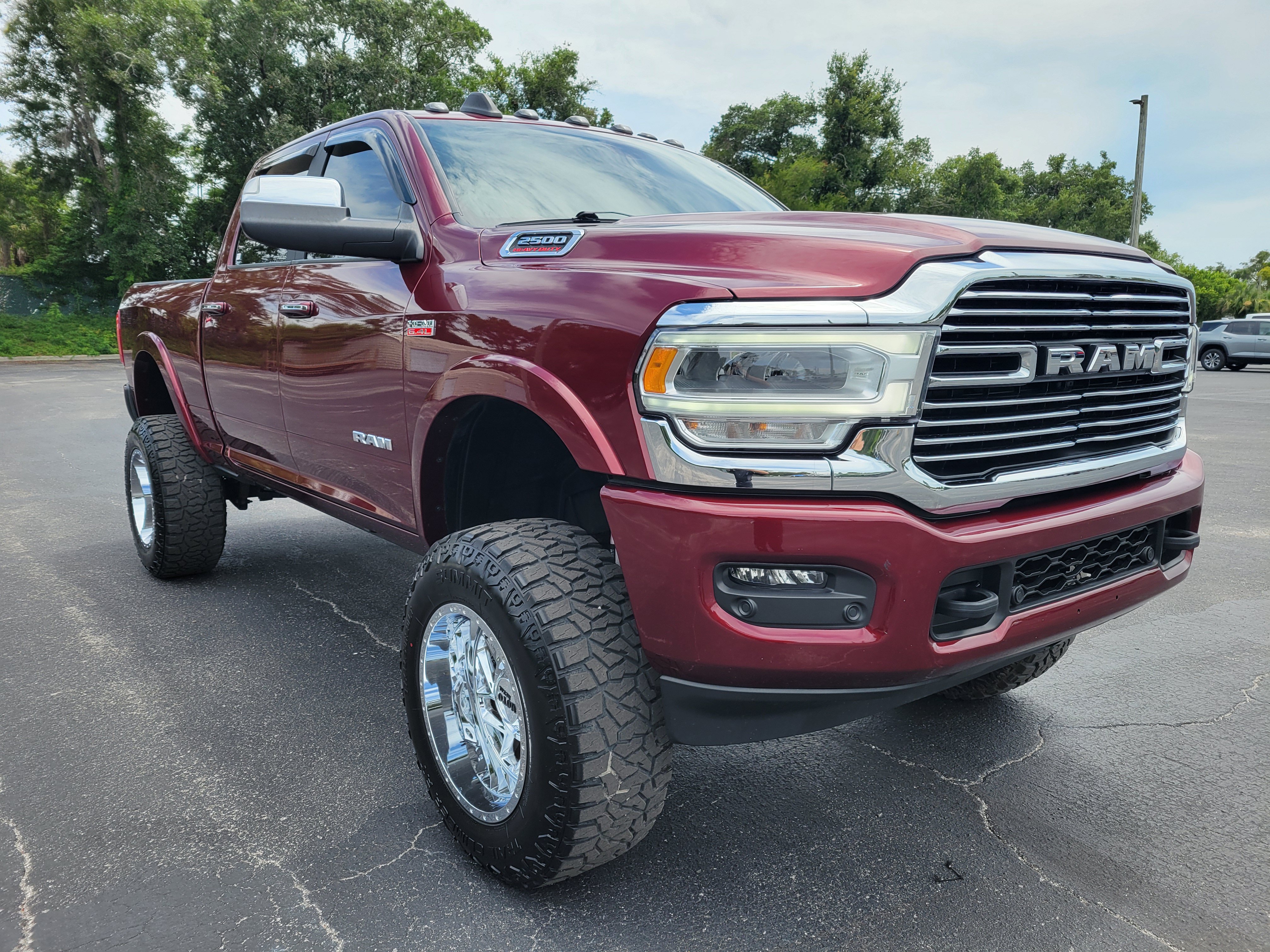 Used 2022 RAM 2500 Laramie AWD/4WD image 3
