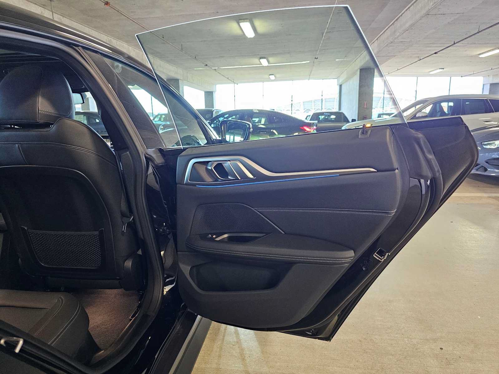 Certified 2023 BMW i4 eDrive35 RWD image 31