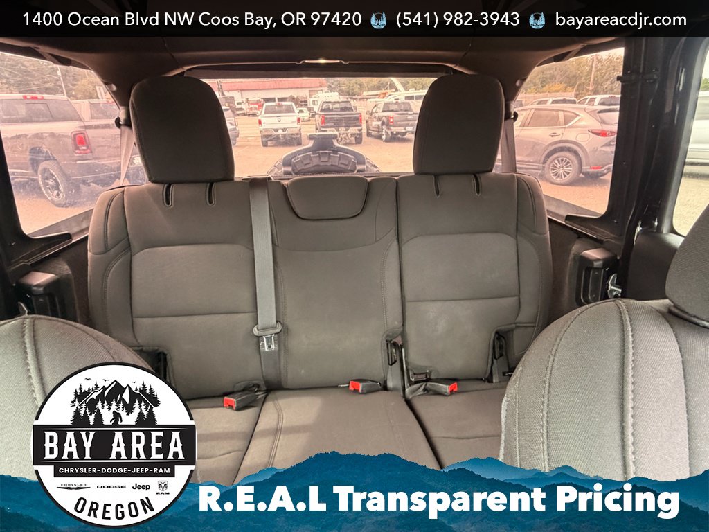 Used 2022 Jeep Wrangler Unlimited Sport AWD/4WD image 25