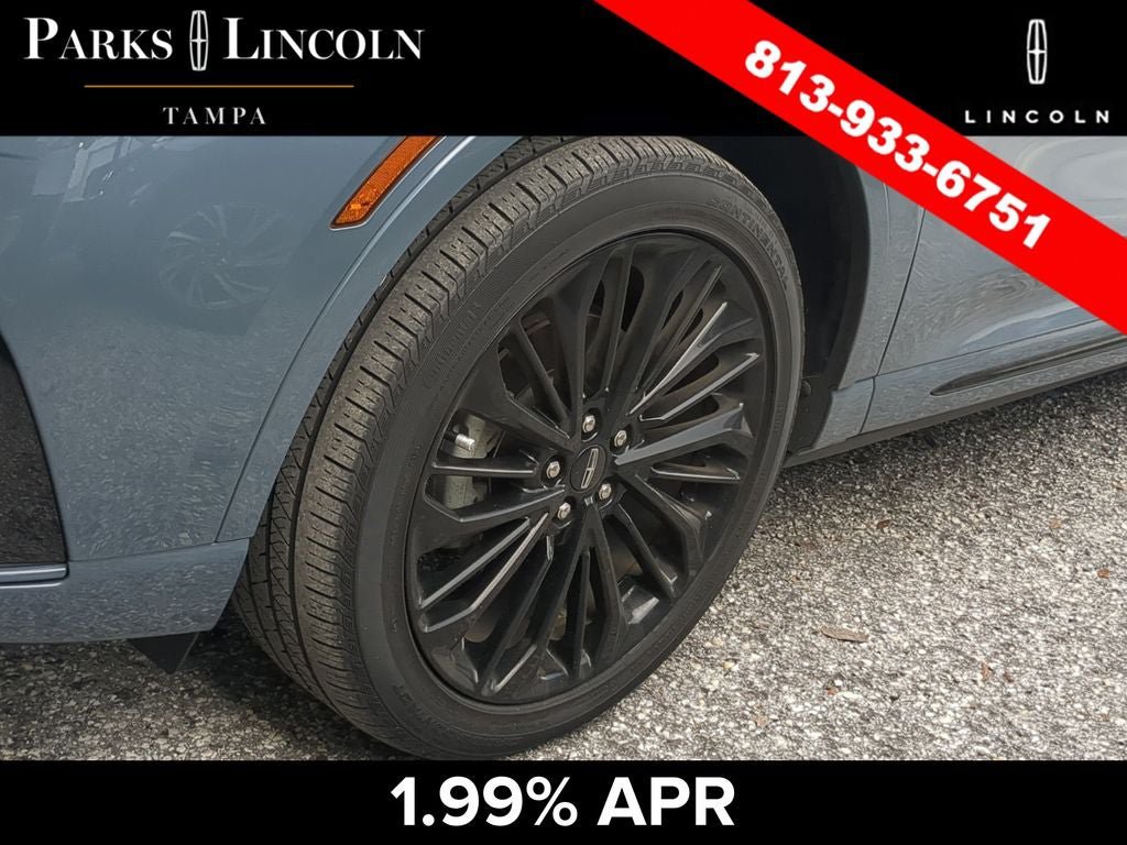 Used 2023 Lincoln Corsair Reserve w/ Equipment Group 201A FWD image 12