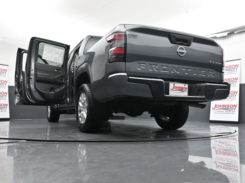 Used 2023 Nissan Frontier SV image 48