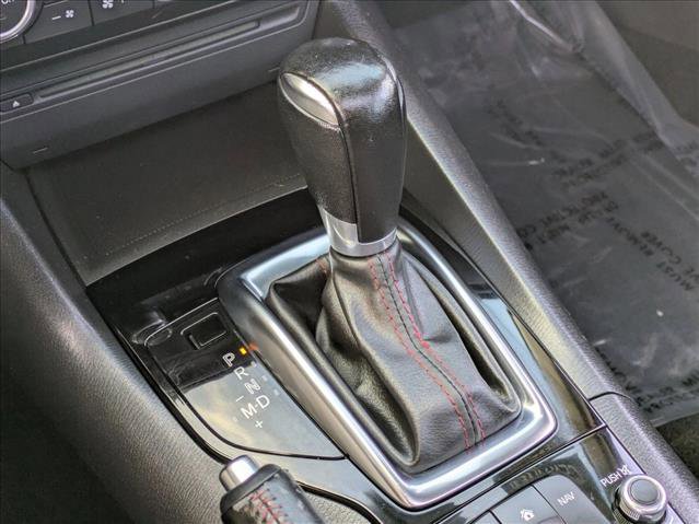 Used 2015 MAZDA MAZDA3 i Grand Touring image 12