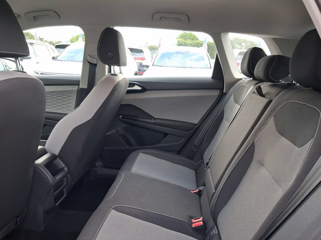 Used 2024 Volkswagen Taos S FWD image 12